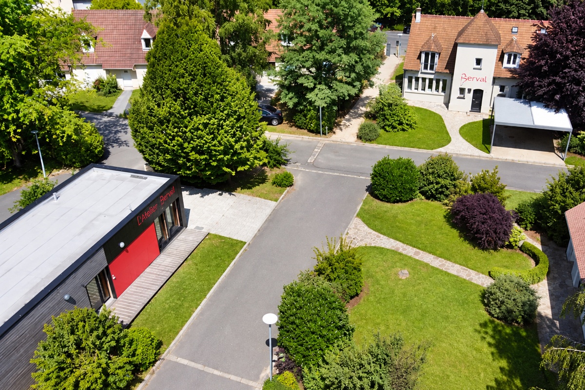 SIEGE MAISONS BERVAL